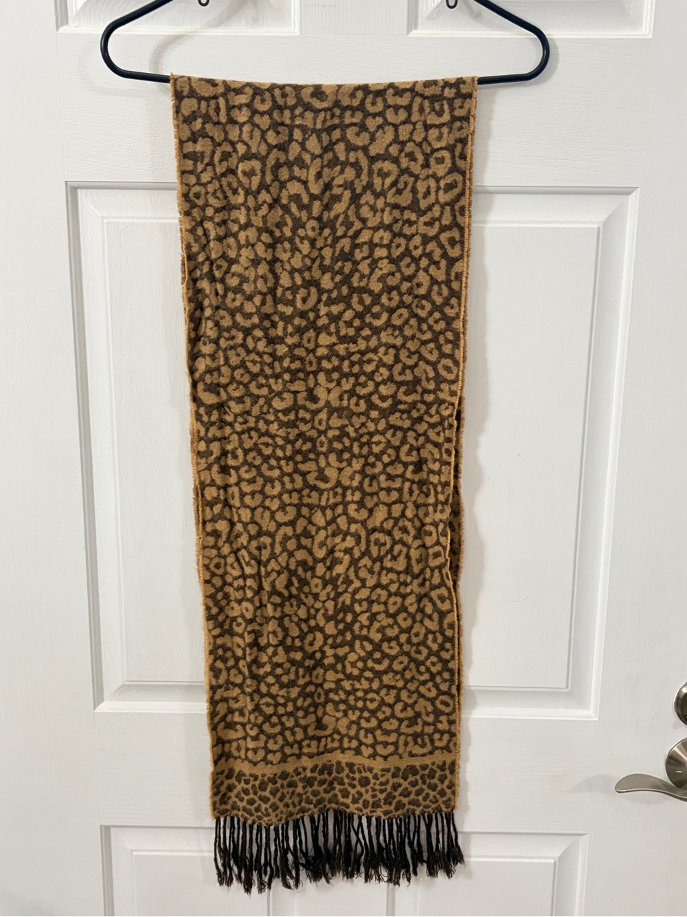 Cozy Leopard-Print Knit Scarf in Brown and Black